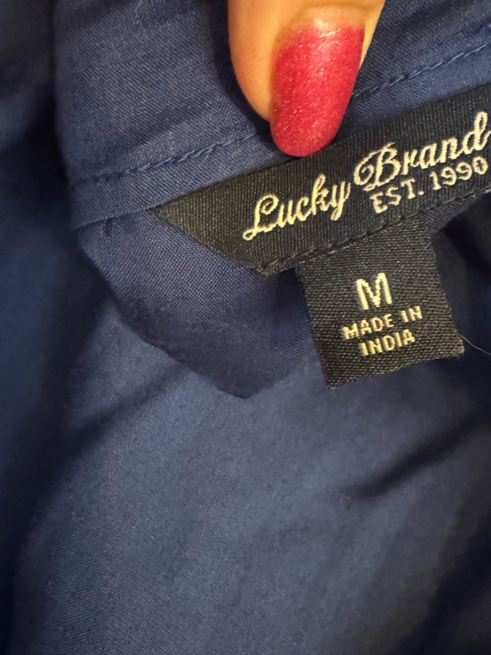 LUCKY BRAND Navy Top w/Embroidery Detail  SPRING/SUMMER   SIZE: MEDIUM    #H - Picture 10 of 10